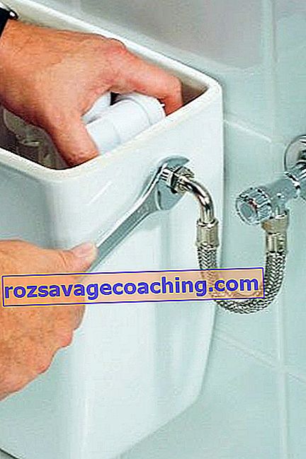 Toilet hose: types and specifications