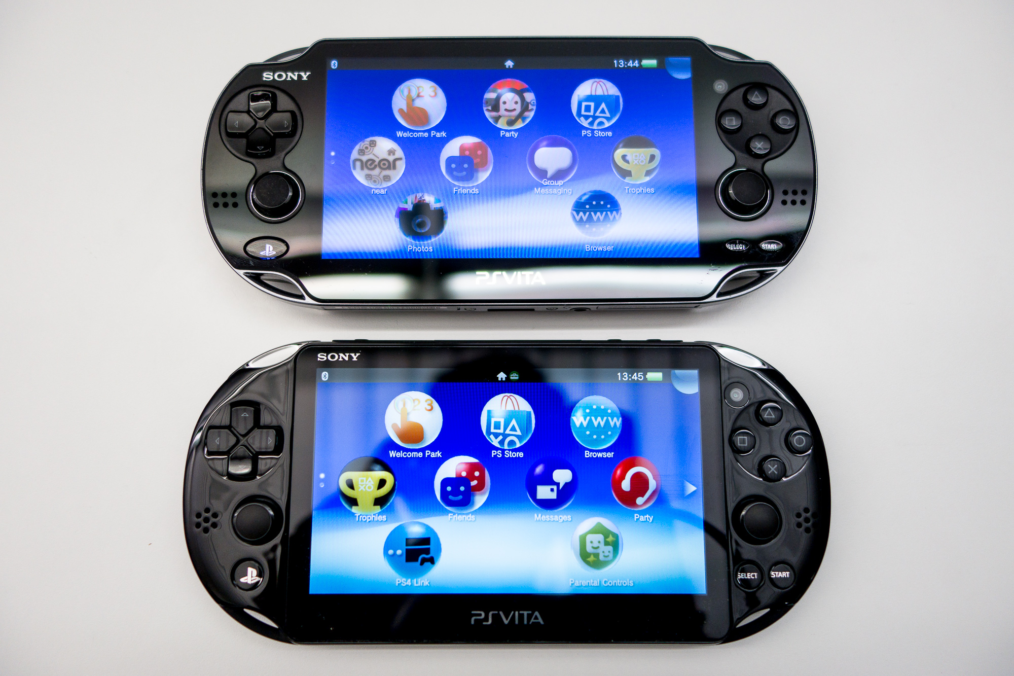 Vita rom. Sony PLAYSTATION Vita 2000. Sony PS Vita Slim. Sony PS Vita PSP.