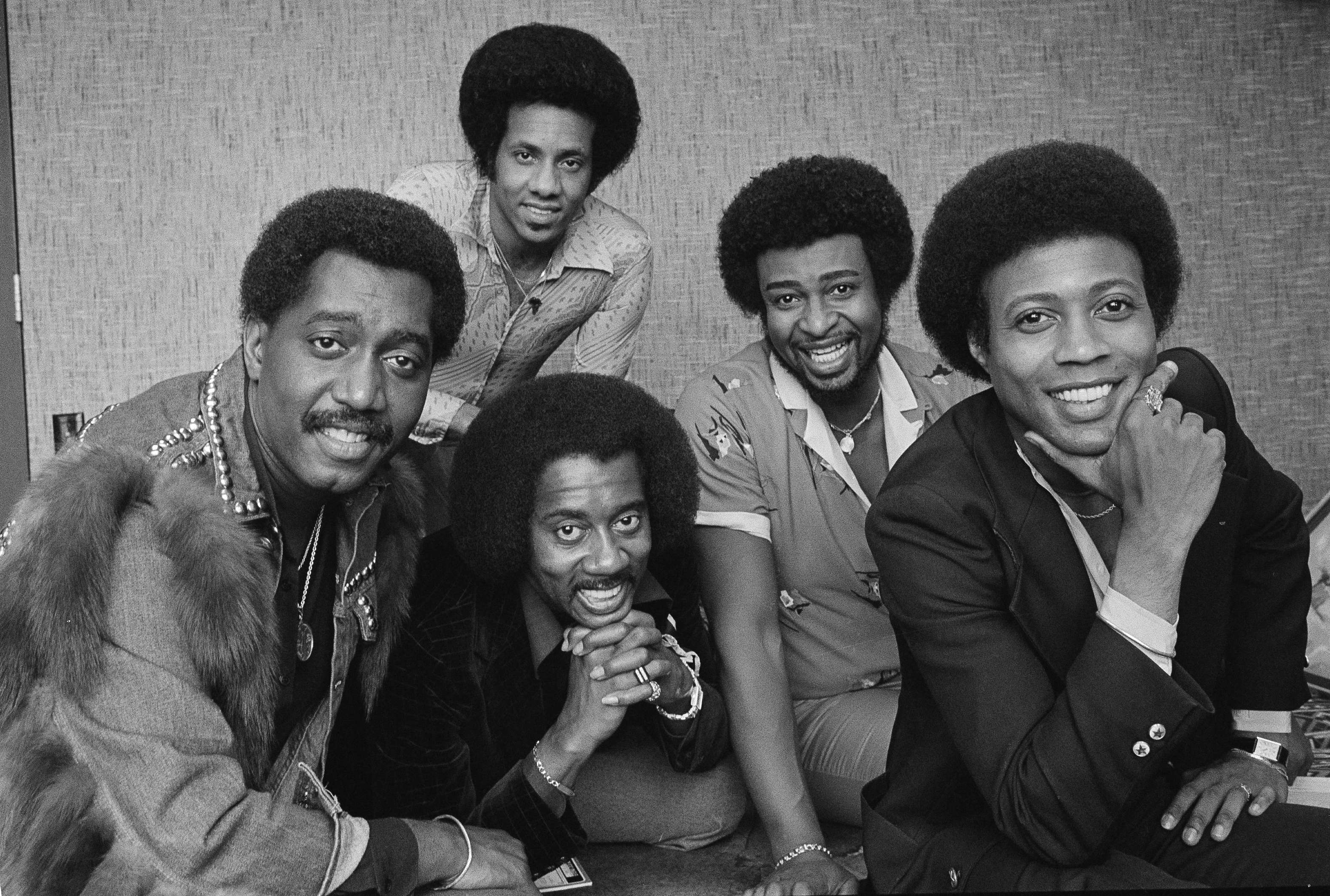 Американская группа. Группа the Temptations. The Internet американская группа. Американская группа 70 х годов афроамериканки. Американская группа 1973.